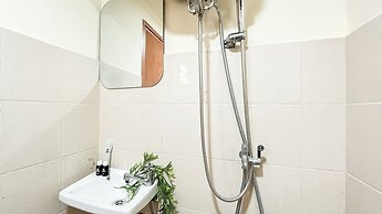 Basic 2Br Apartment At Green Palm Residence