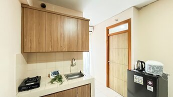 Basic 2Br Apartment At Green Palm Residence