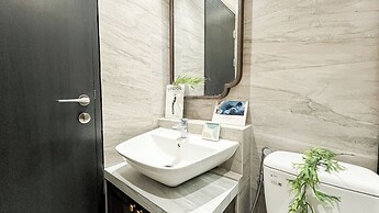 Stylish And Modern 2Br At Apartment Collins Boulevard