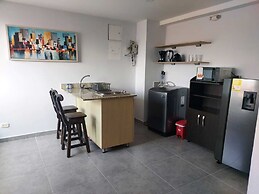 La 70 Laureles Condo cold AC