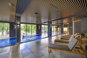 Holiday Studio With Balcony, Indoor Pool, Sauna
