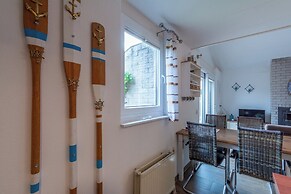 Lovely Detached Holiday Home