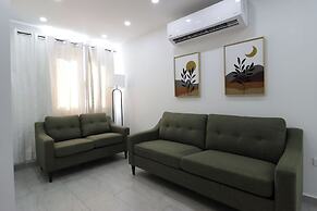 Oceanview Apartment with Rooftop