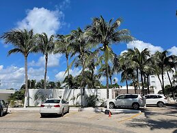 OvaCancun Apartments