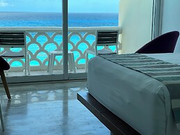 OvaCancun Apartments
