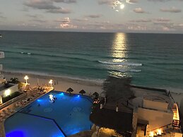 OvaCancun Apartments
