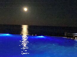 OvaCancun Apartments