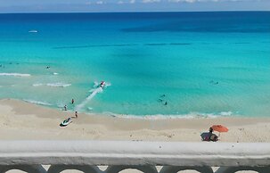 OvaCancun Apartments