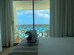 OvaCancun Apartments