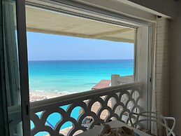 OvaCancun Apartments
