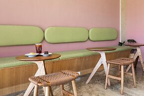 Unknown Coffee Inn