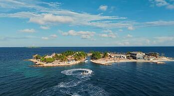 Bullock Island, Belize