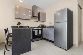 Cozy 1 BR Apartment by Vistacana