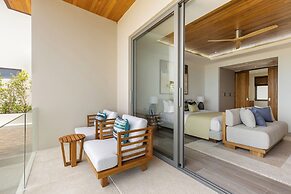 Villa Aroka 4 Bed Sea View KBR41