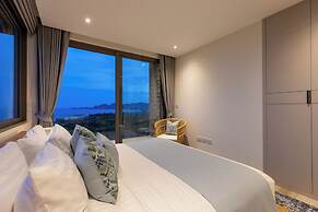 Villa Aroka 4 Bed Sea View KBR41