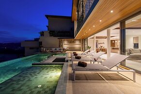 Villa Aroka 4 Bed Sea View KBR41