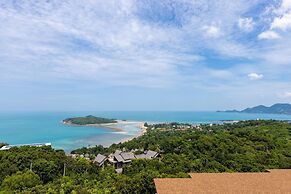Villa Aroka 4 Bed Sea View KBR41
