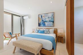 Villa Aroka 4 Bed Sea View KBR41