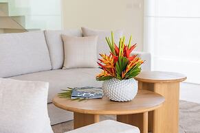 Villa Aroka 4 Bed Sea View KBR41