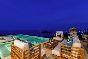 Villa Aroka 4 Bed Sea View KBR41