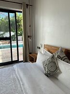 u paradisu villas