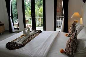 Hanaka Riverside Ubud