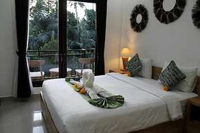 Hanaka Riverside Ubud