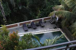 Hanaka Riverside Ubud