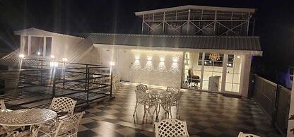 Hill Top Heaven By Elvora Hotels & Resorts