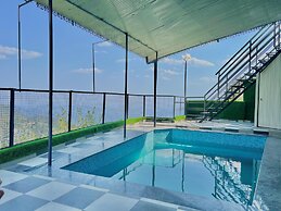 Hill Top Heaven By Elvora Hotels & Resorts