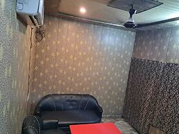 Pari Ac Restaurant & Hotel
