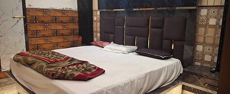 Pari Ac Restaurant & Hotel