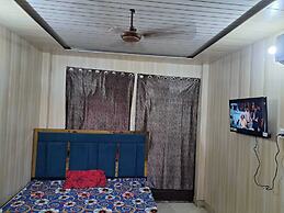 Pari Ac Restaurant & Hotel