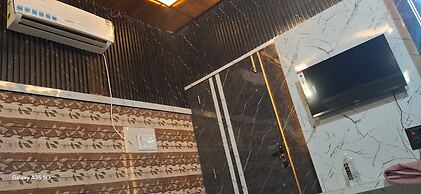 Pari Ac Restaurant & Hotel