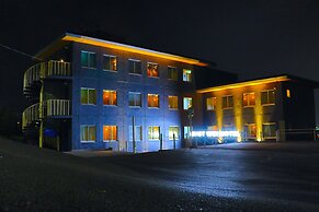 MUST WIN HOTEL