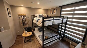 Billy Hotel