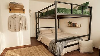 Billy Hotel