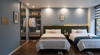 Billy Hotel