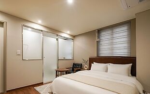 Billy Hotel