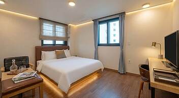 Billy Hotel