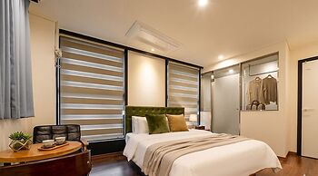 Billy Hotel