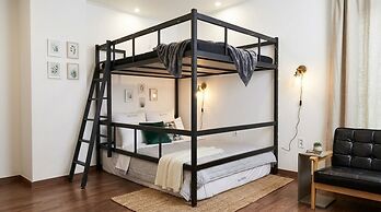 Billy Hotel