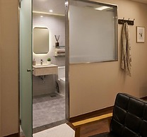 Billy Hotel
