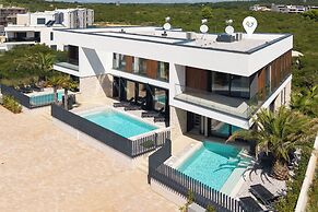 Villa Emma With Pool and sea view