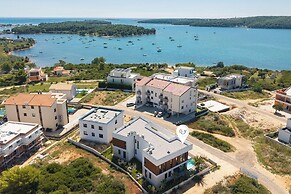 Villa Petra with Pool and Sea View