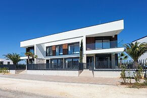 Villa Petra with Pool and Sea View