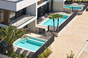 Villa Petra with Pool and Sea View