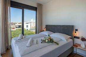Villa Petra with Pool and Sea View