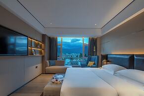 Lijiang Old Town Echarm Plus Hotel
