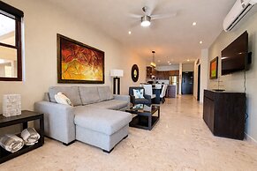 ELFARO 204SURF by Dream Playa Management